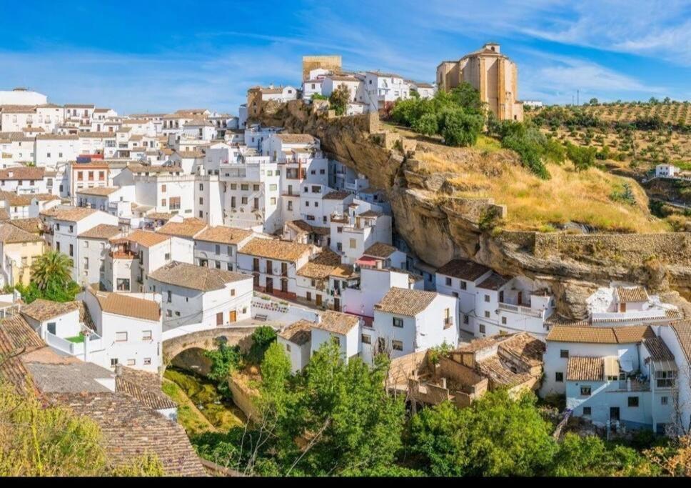 Casa Cueva La Luna Setenil De Las Bodegas Exterior foto